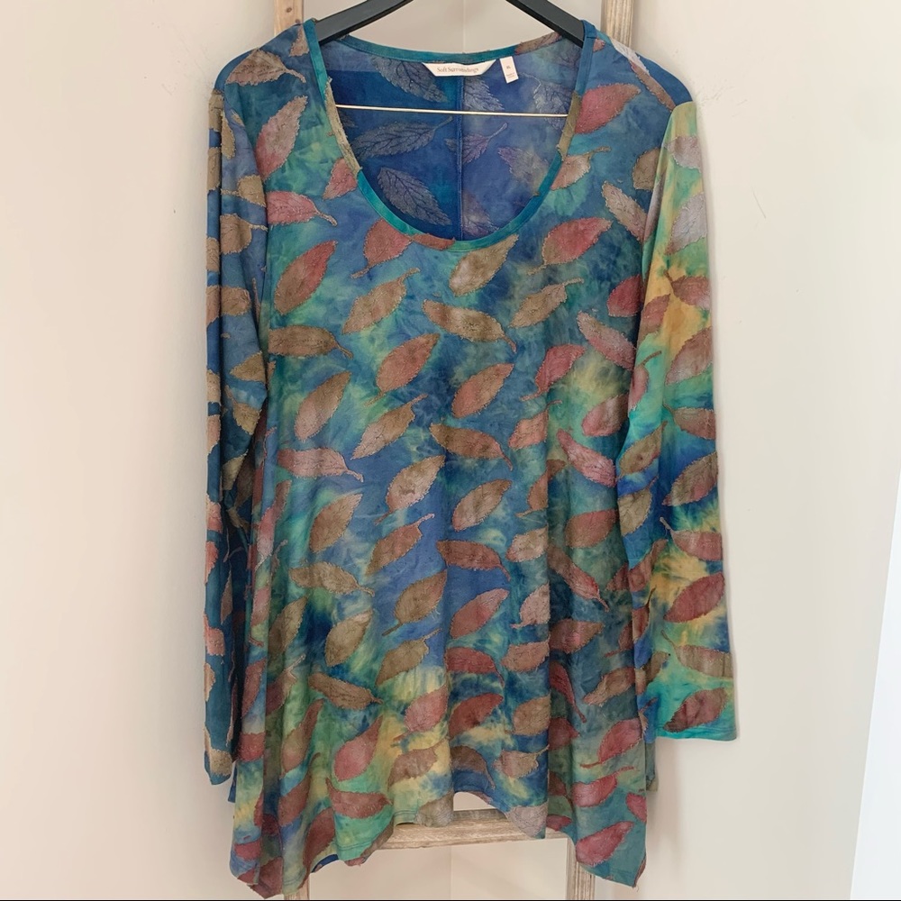 Soft Surroundings Multi-Color Leaf-Print Tunic - Picture 2 of 14